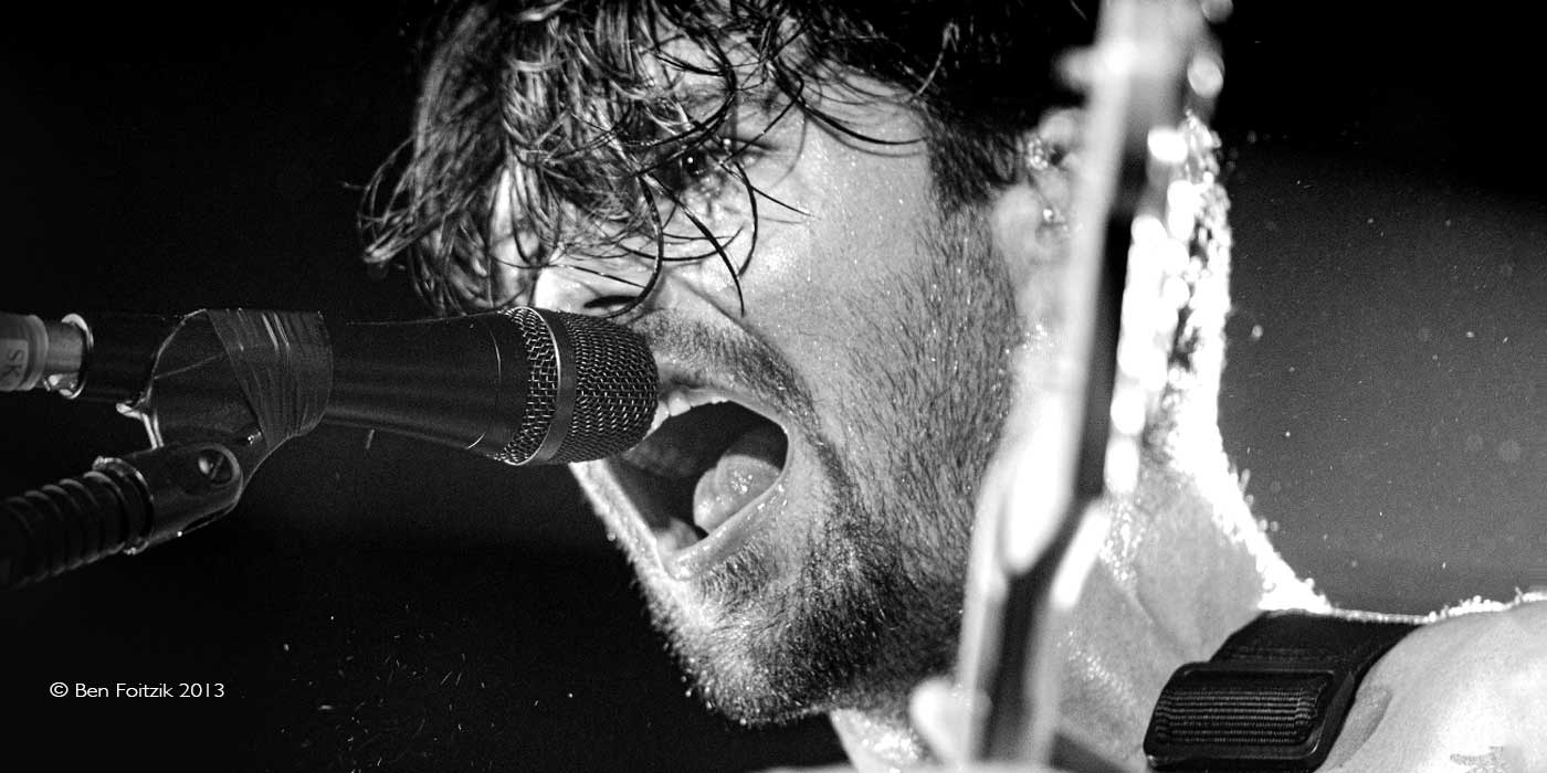 biffy-clyo-interview-simon-neil-live-2013